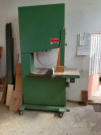 Sega a nastro trifase