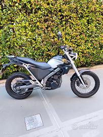 BMW X country 2008