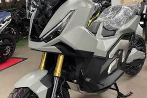 Honda x-adv xadv 750
