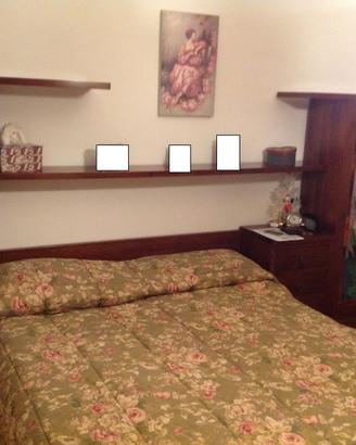 Mobile letto matrimoniale in legno di noce