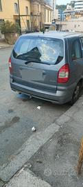 Opel Zafira 2000 td
