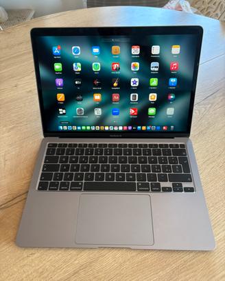 MacBook Air 13” Retina 2020 i5 -8GB RAM, SSD 256GB