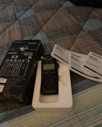 Registratore lineare tascam dr-05