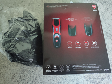 Tagliacapelli+ mantelline