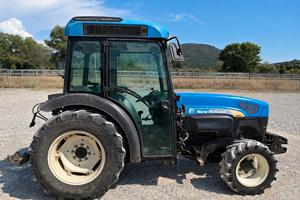 trattore usato New Holland TN 95 VA