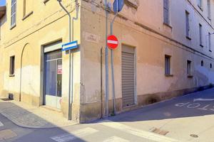 Negozio Inveruno [Cod. rif 3328705ACG]