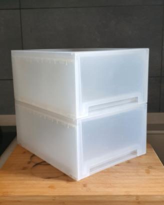 2 cassetti in plastica impilabili IKEA