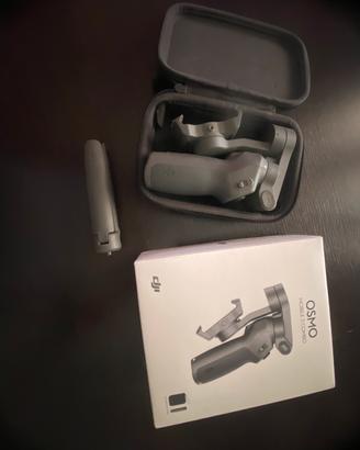 Stabilizzatore DJI Osmo Mobile 3 Combo