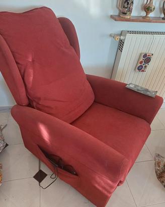 Poltrona relax elettrica per anziani