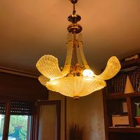 lampadario in metallo e vetro vintage