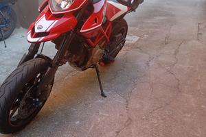 DUCATI HYPERMOTARD EVO SP 1100