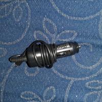 Carica batteria cellulare da auto attacco micro b