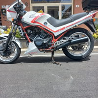 Honda VF400F