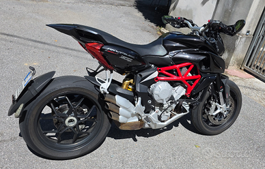 MV Agusta Rivale 800