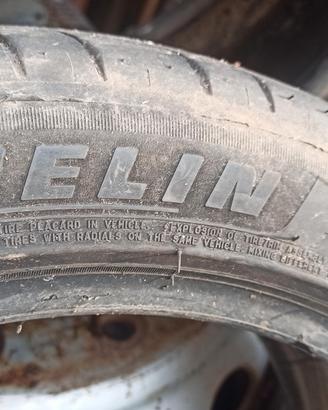 n. 2 gomme 225/45/17- n. 2 gomme185/65 /15