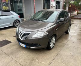Lancia Ypsilon 1.3 MJT 16V 95 CV 5 porte S&S Gold