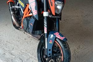 KTM Duke 690 