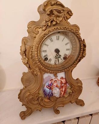 Orologio da tavolo vintage in bronzo