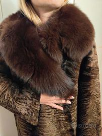 Pelliccia di Astrakan e visone selvaggio