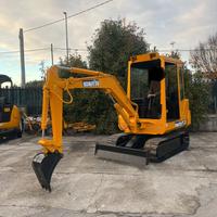 E273 - Escavatore Komatsu PC 25