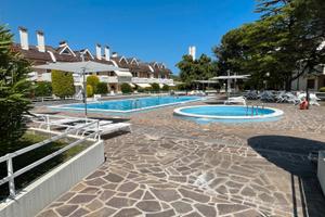 Bilocale/4pax/01.05-30.09/p.drago/piscina/garage