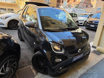 Smart ForTwo Cabrio 0.9 Turbo Benzina 90CV TOP DI 