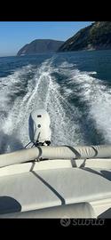 Barca a motore 6 mt
