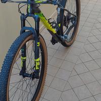 giant xtc advance carbon 29