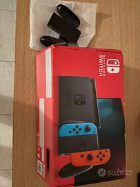 Nintendo Switch + 2 giochi