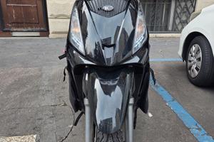 Kymco people 300 gti