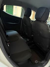 Lancia ypsilon hybrid