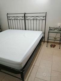 letti artigianali in ferro battuto 