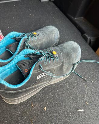 Scarpa antinfortunistica
