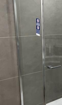 DUKA, lato fisso box doccia in cristallo