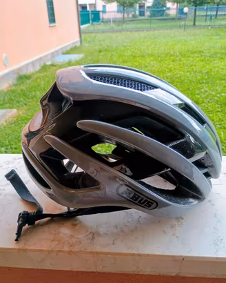 Casco Abus AirBreaker grigio perlato