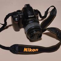 Reflex D3000 - Nero + Nikon Nikon AF-S DX 18-55 mm