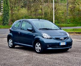 Toyota Aygo 1.0 12V VVT-i 3 porte Sol 2006 NEO