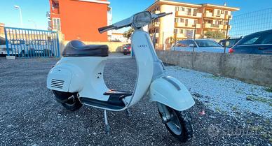 Vespa 50 special