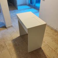 Mobile scrivania toletta