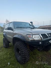 Nissan patrol gr y61 3.0