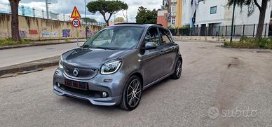 Smart ForFour BRABUS 0.9 Turbo 109CV twinamic Eclu