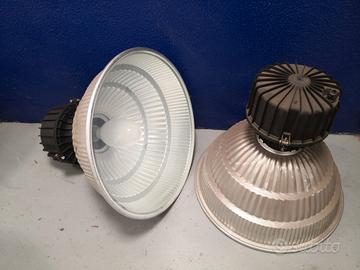 LAMPADE INDUSTRIALI