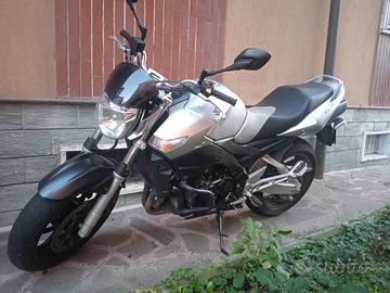 Suzuki GSR 600 - 2011