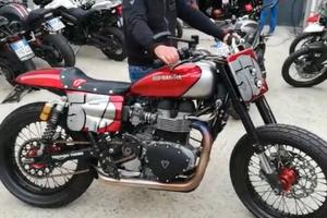 Triumph T100 Bonneville
