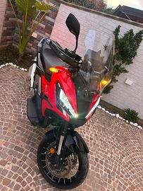 HONDA X-ADV 750 special edition zero sinistri