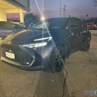 Toyota C-HR 1.8 hv Lounge fwd e-cvt