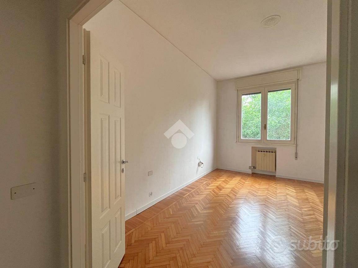 UFFICIO A MILANO - Vista 6