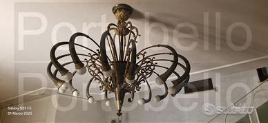 Codice: 268156 ANTICO LAMPADARIO 16 LUCI CON STRU