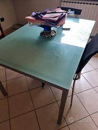tavolo in vetro temperato Caligaris   e 6 sedie