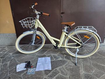 bici elettrica nuova/ mai usata